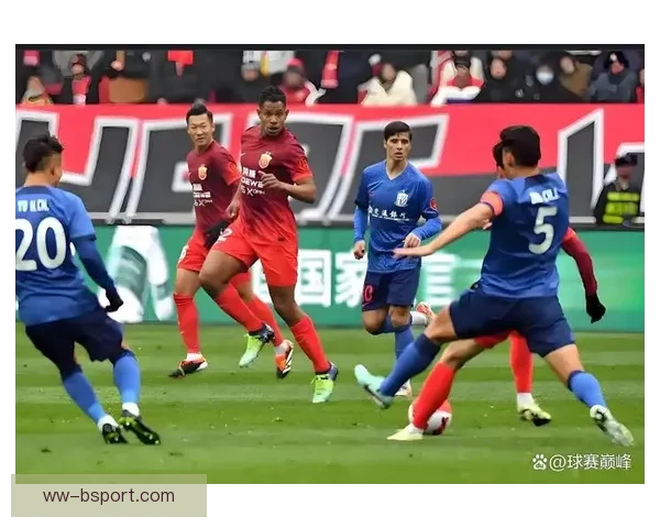 路易斯领衔申花锋线火力全开队内头号射手持续破门引领冲冠希望起